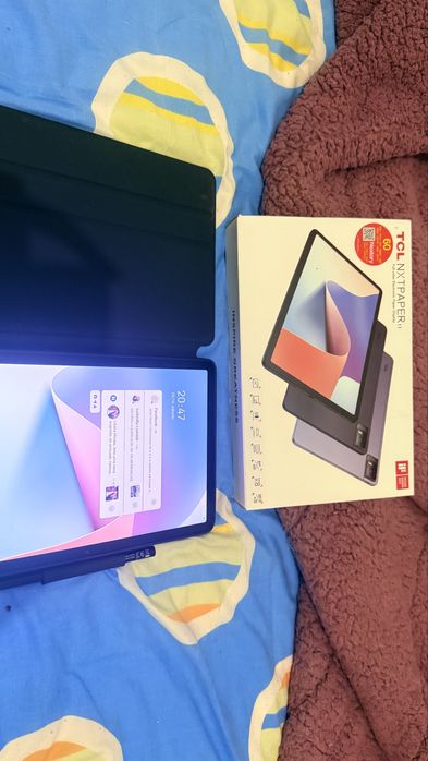 Tablet TCL com caneta