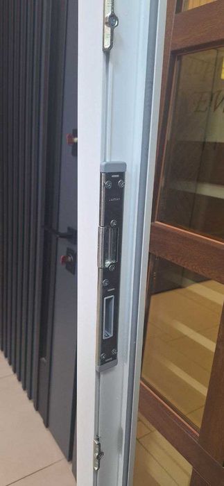 Двері металопластикові міжкімнатні WDS