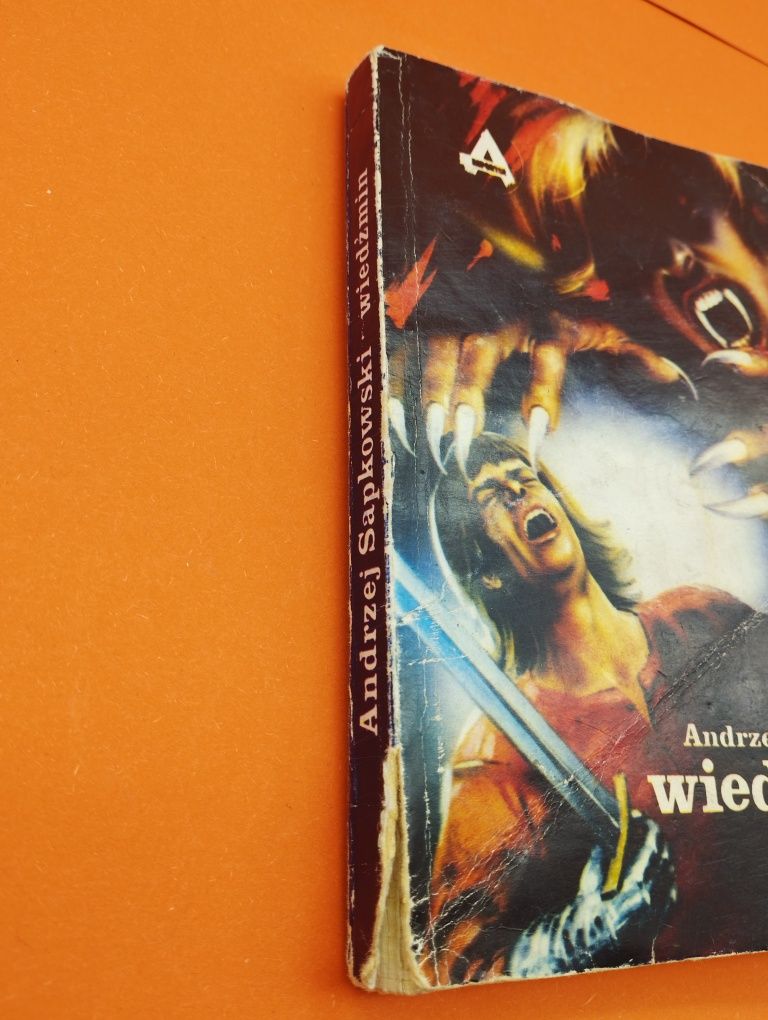 Andrzej Sapkowski - Wiedźmin