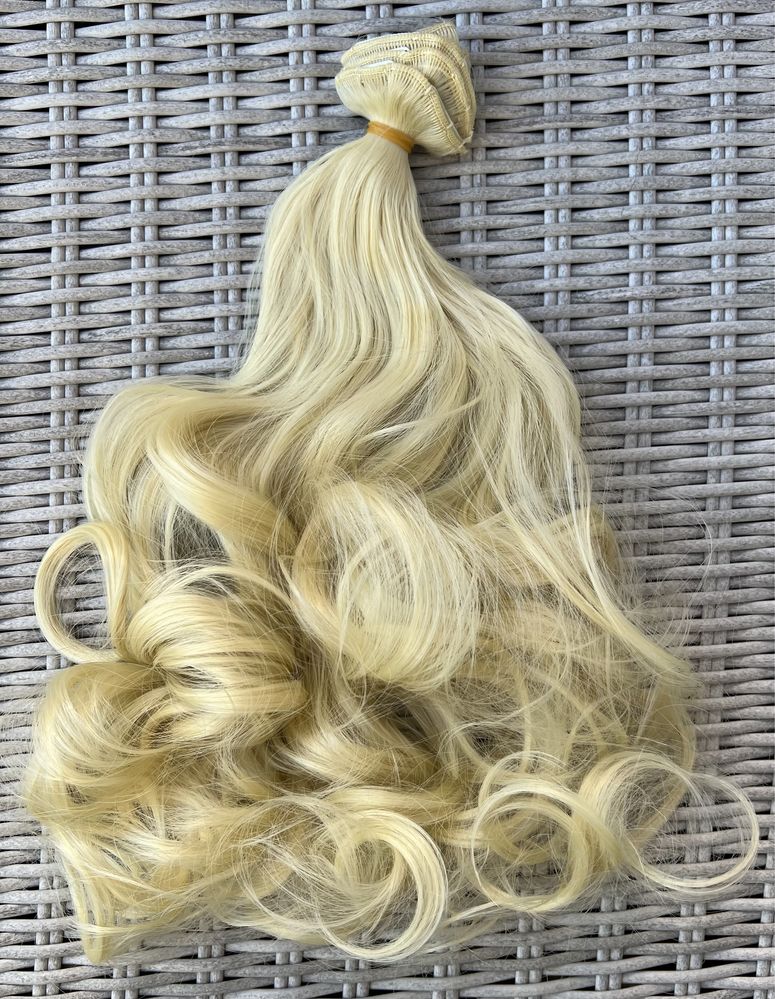 Premium Ultra włosy doczepiane, jasny blond, loki, clip in