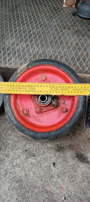 Колесо на тачку хозяйство