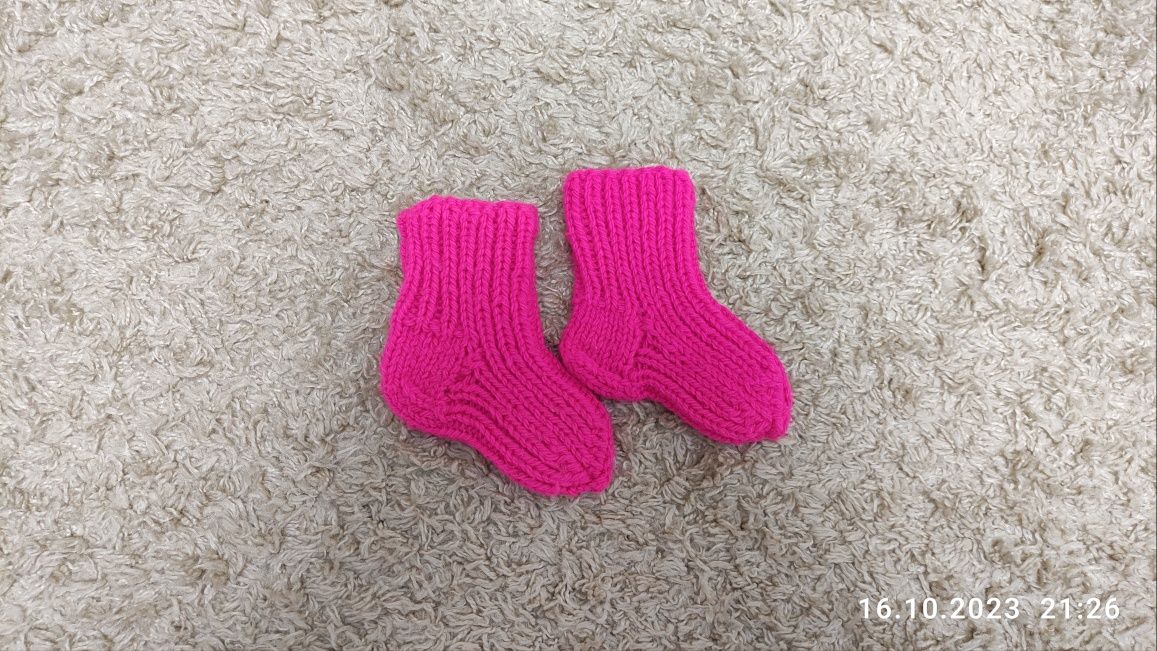 Теплі в'язані носки носочки