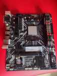 Procesor Ryzen 2600, płyta główna b450m, 16GB RAM, SSD NVME 256GB