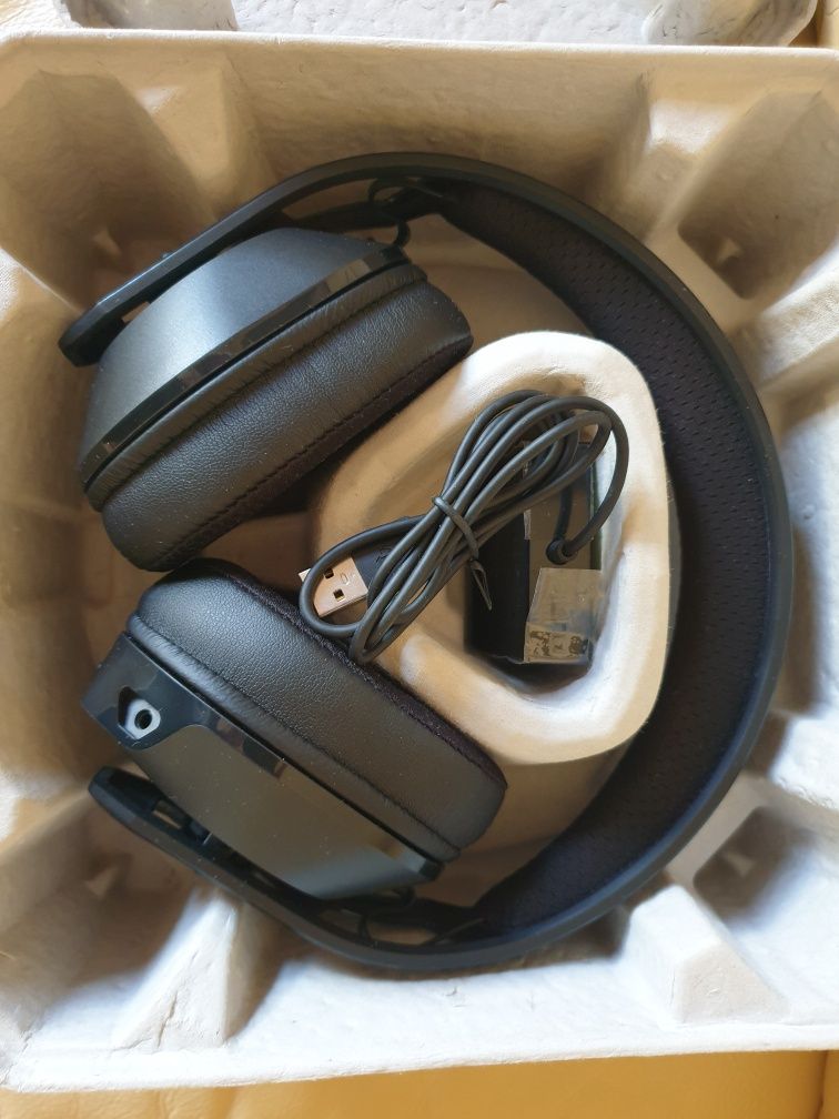 Gamingowe słuchawki bezprzewodowe Plantronics RIG 700HX