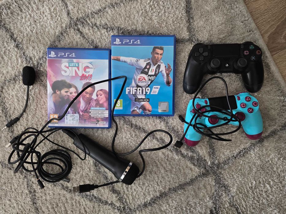 Playstation 4 1TB com comandos, micro e jogos