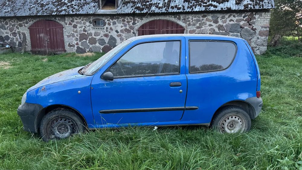 Fiat Seicento Seicento, uszkodzony