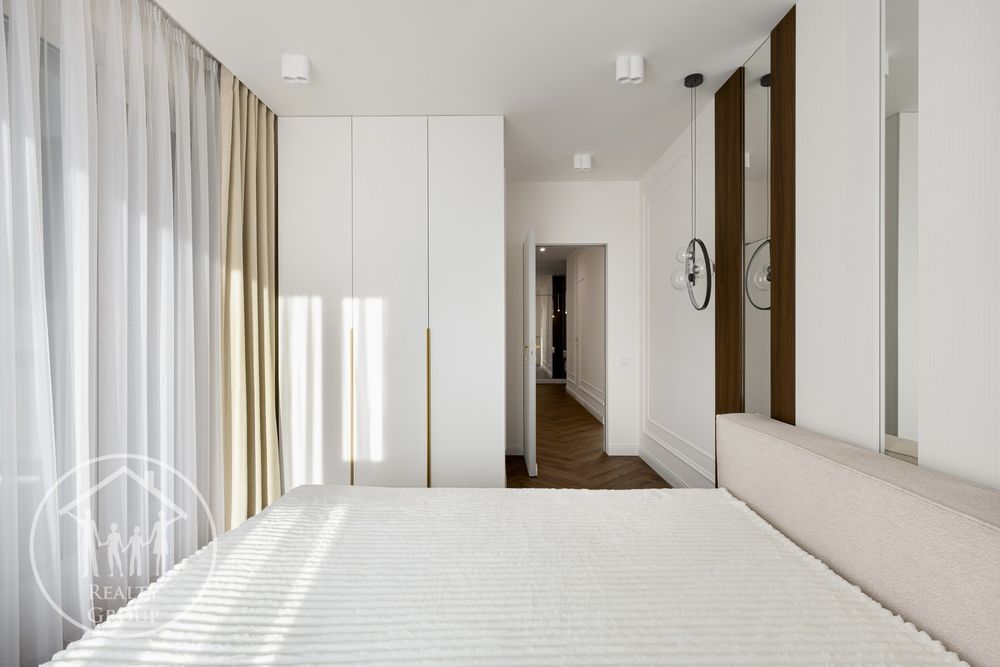 Преміум клас, Вул. Сахарова, 3к квартира з дизайнерським ремонтом,