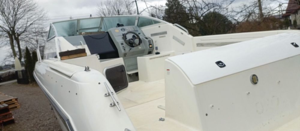 Jacht motorowy Tiara 260 Cruiser  2 spania WC Kuchnia zamiana