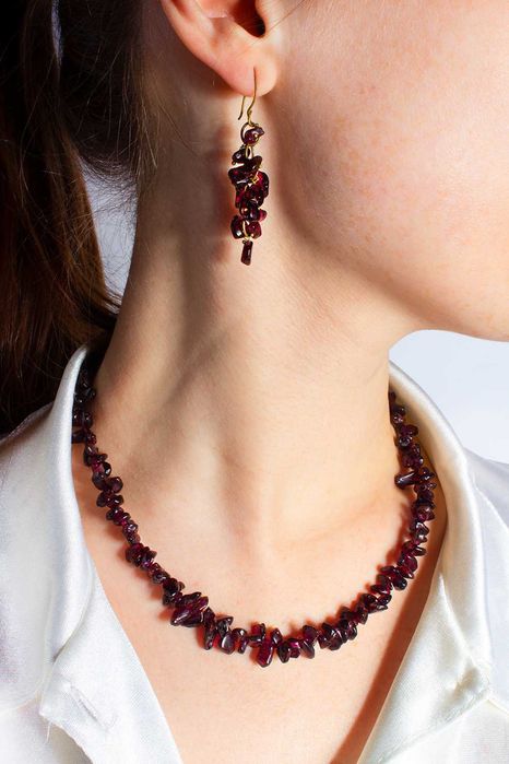 Подарунок на Новий рік: прикраси з натурального каміння