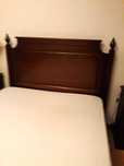 Cama de casal  .