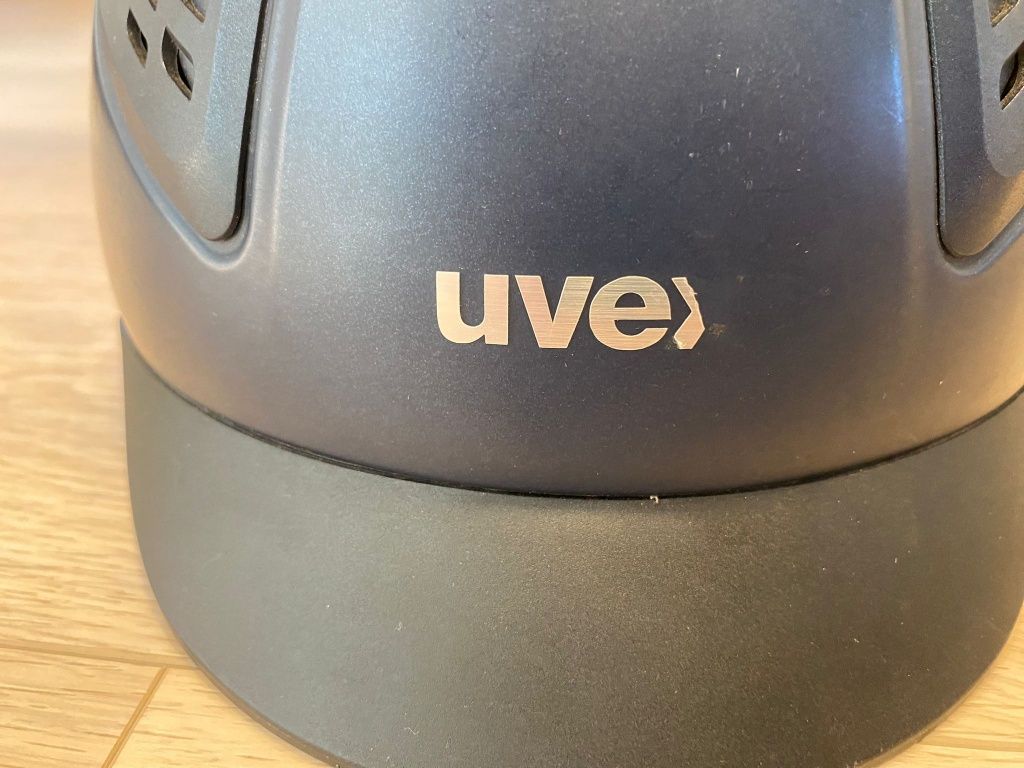 Kask jeździecki UVEX granatowy