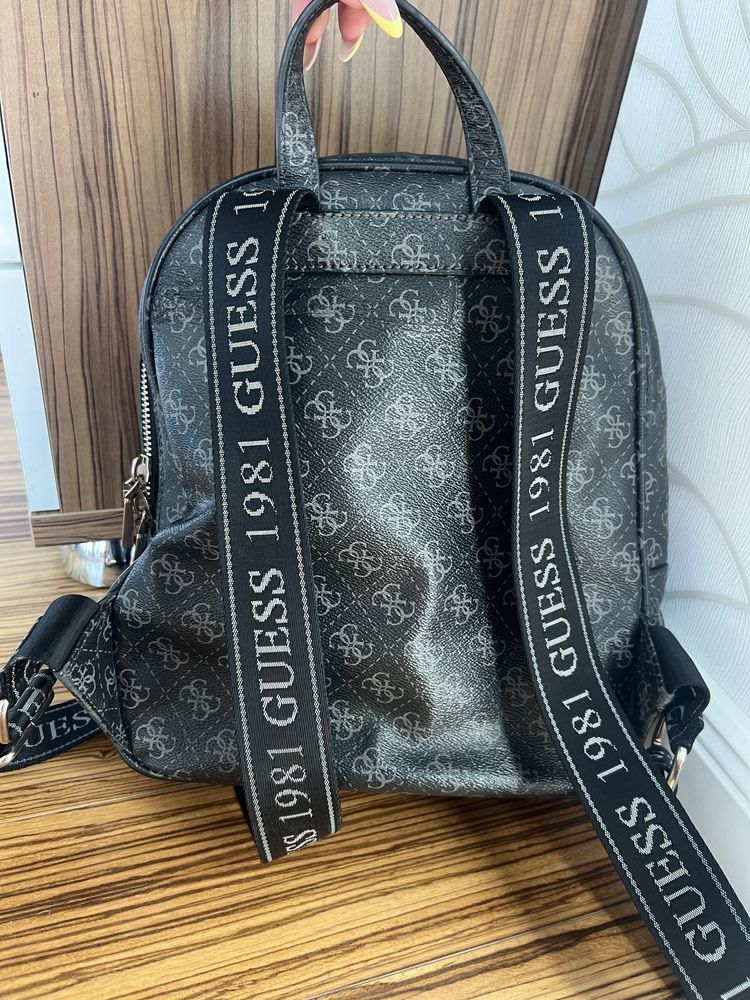 Рюкзак Guess оригінал