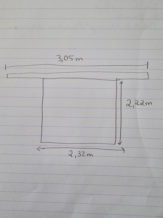 Cama de casal com mesa cabeceira e luz lateral