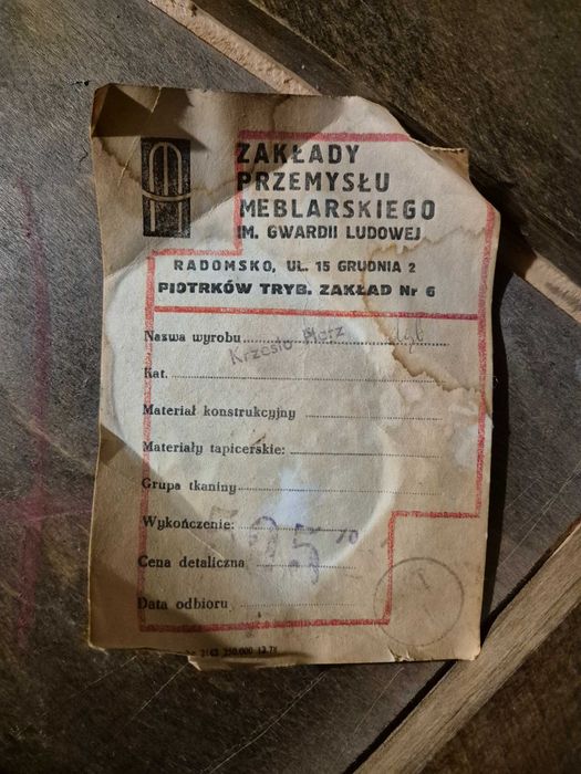 Krzesła drewniane dąb 4 sztuki z fabryki z Radomska.