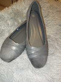 Туфлі балетки сірі