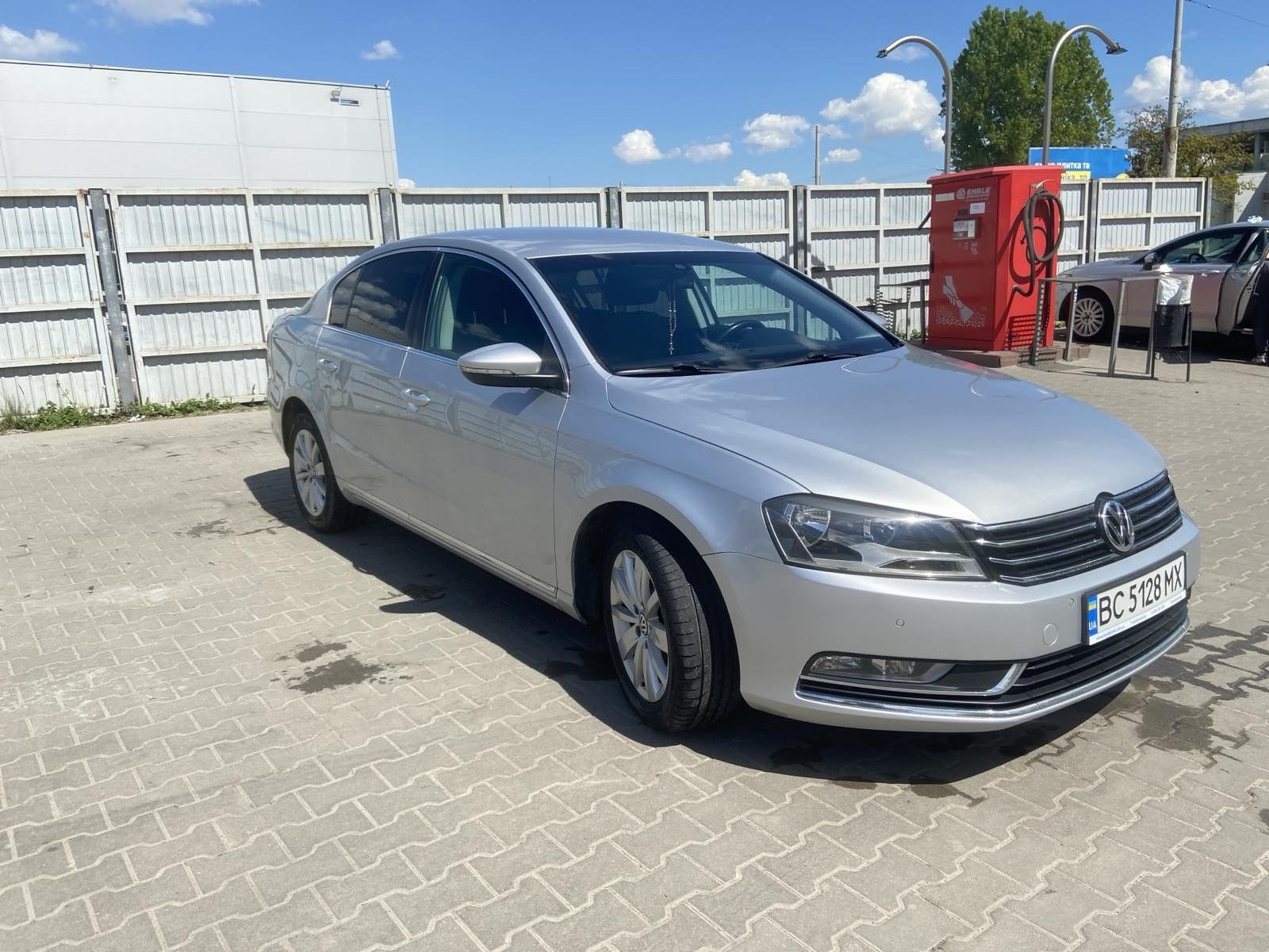 Продам свій Volkswagen Passat B7, 1.6 дизель, 2011р.