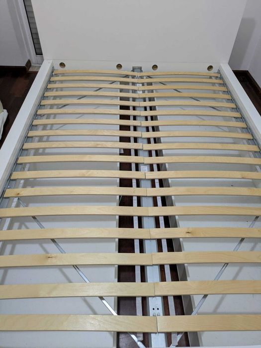 Cama IKEA MALM 140x200 + Estrado Luroy + Colchão ÅBYGDA