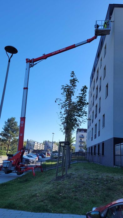 Najem wynajem Zwyżka Leo23gt Podnośnik 23m , szer.100cm wys.200cm