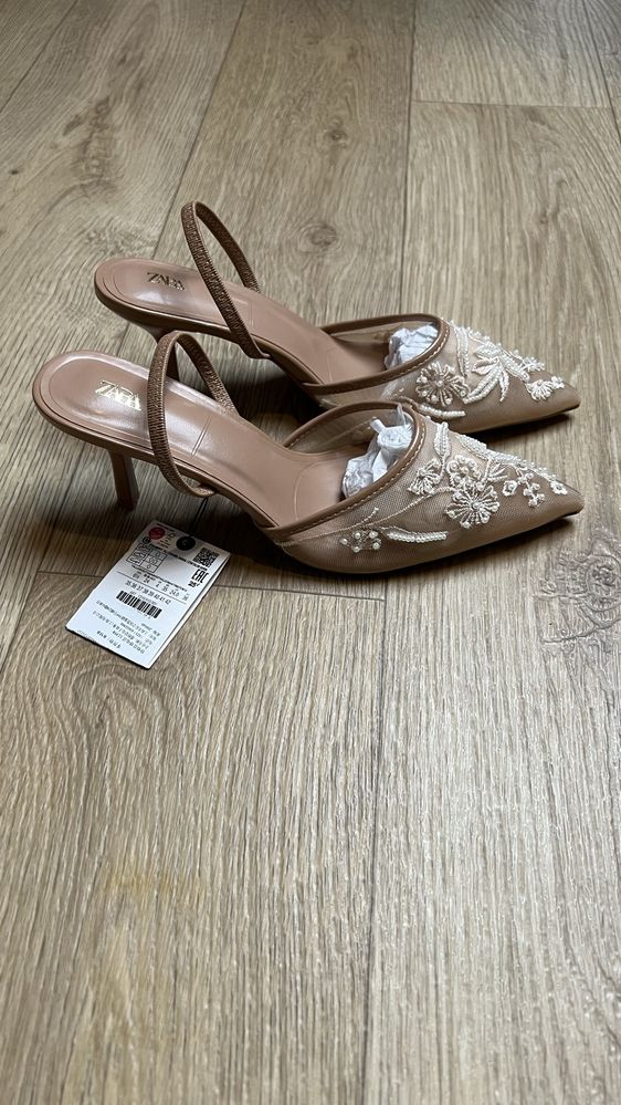 Туфлі ZARA 37-38 Розмір