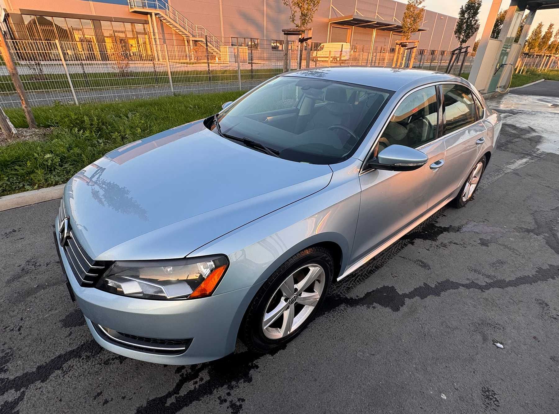 VW PASSAT NMS 2.5 USA. SE-кожа, климат. R17