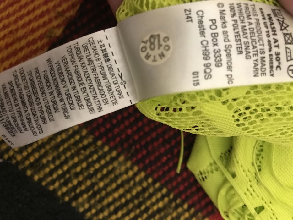 Парео у фірмі міні плаття