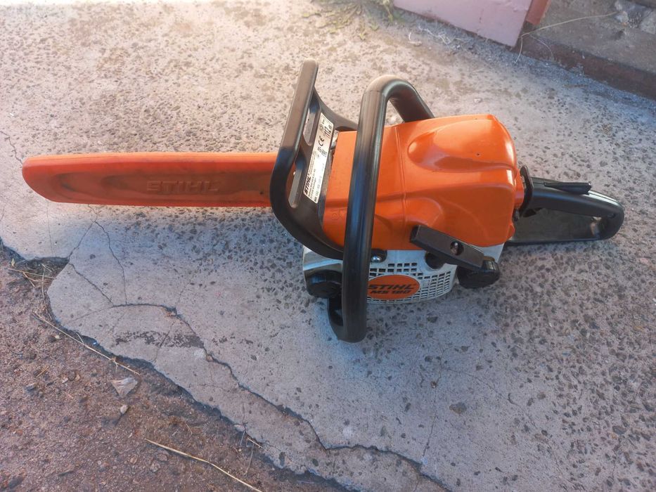 Бензопила STIHL  MS 180.