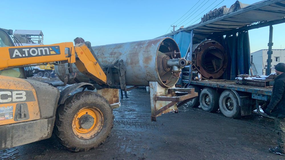 Продається барабанна зерносушка СЗСБ-8. Комплектна. Демонтована.