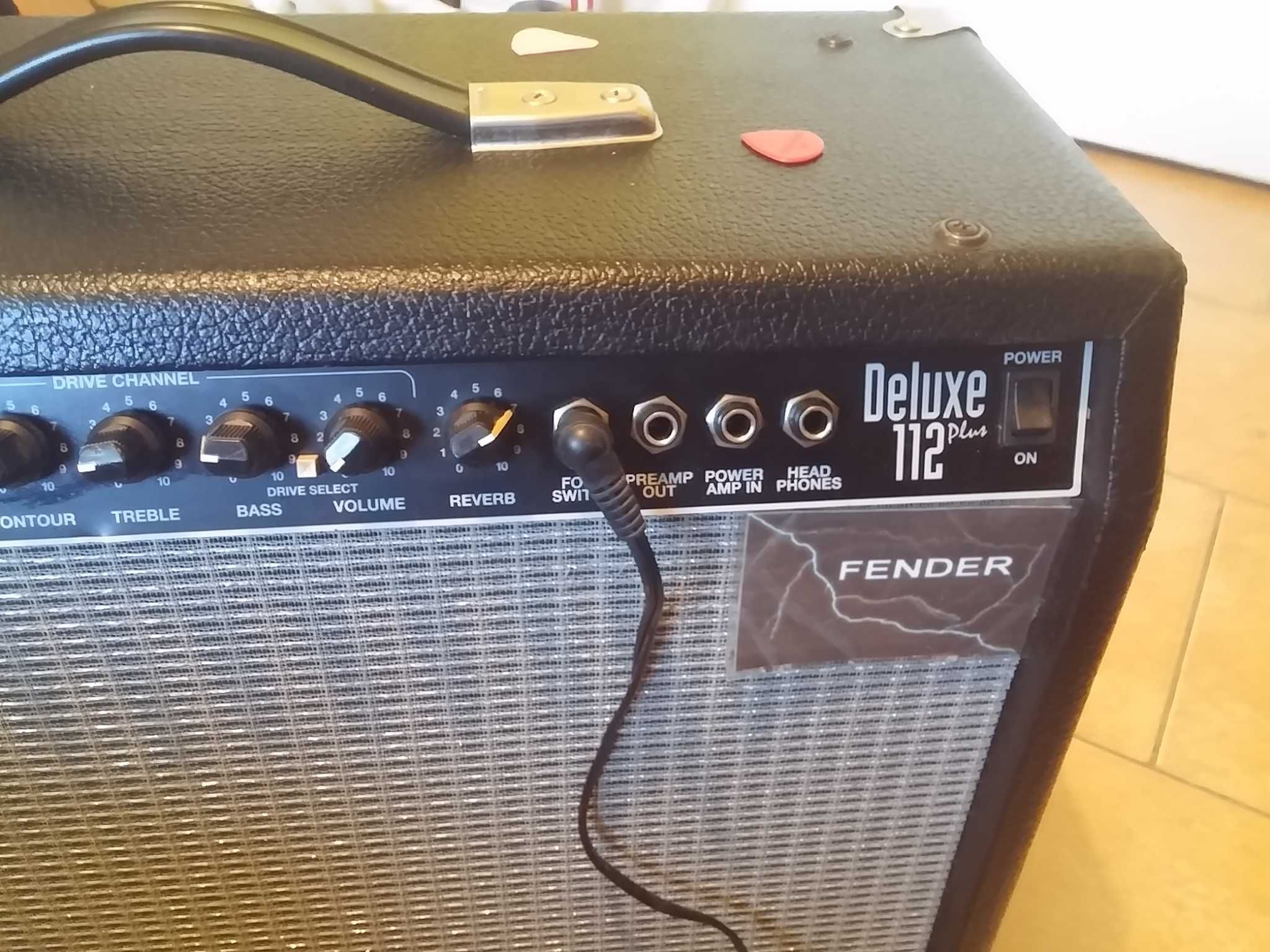 Fender Deluxe 112 Plus USA footswitch Wysyłka