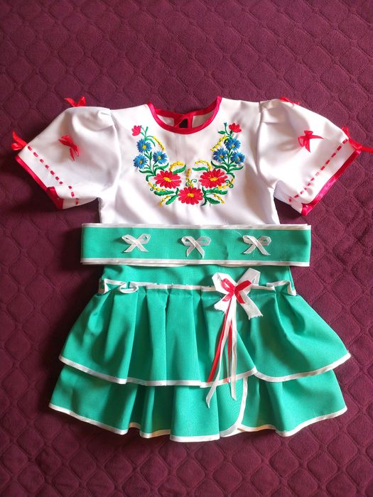 Вишиванка на різний вік національний одяг сукня блуза