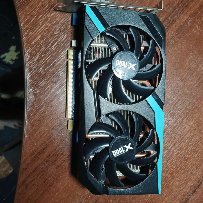 Відеокарта radeon hd 7800 series