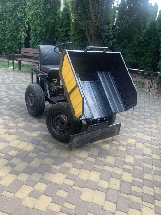 Мінітрактор саморобний.