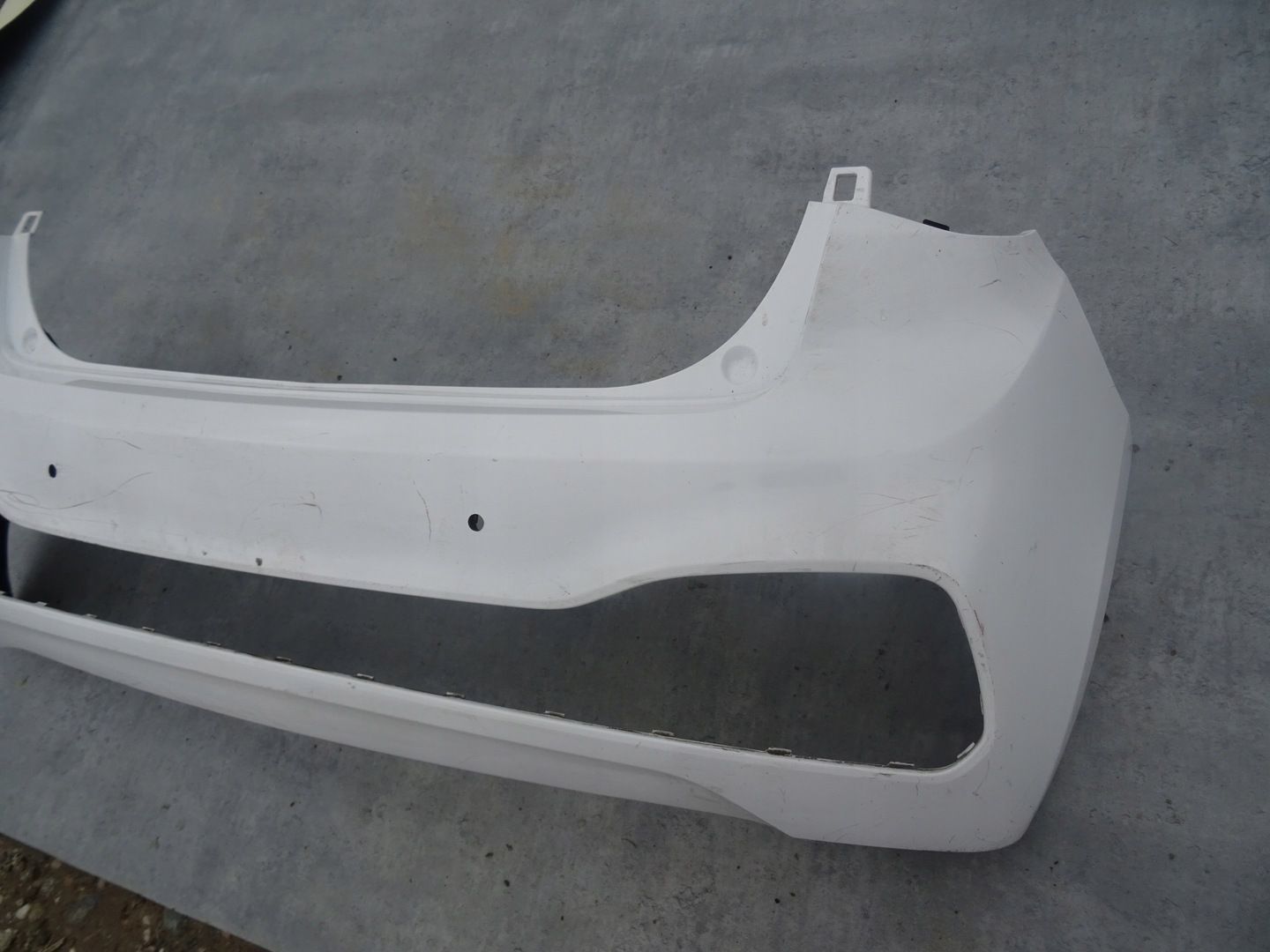 ZDERZAK tył HYUNDAI I20 II LIFT 18-20