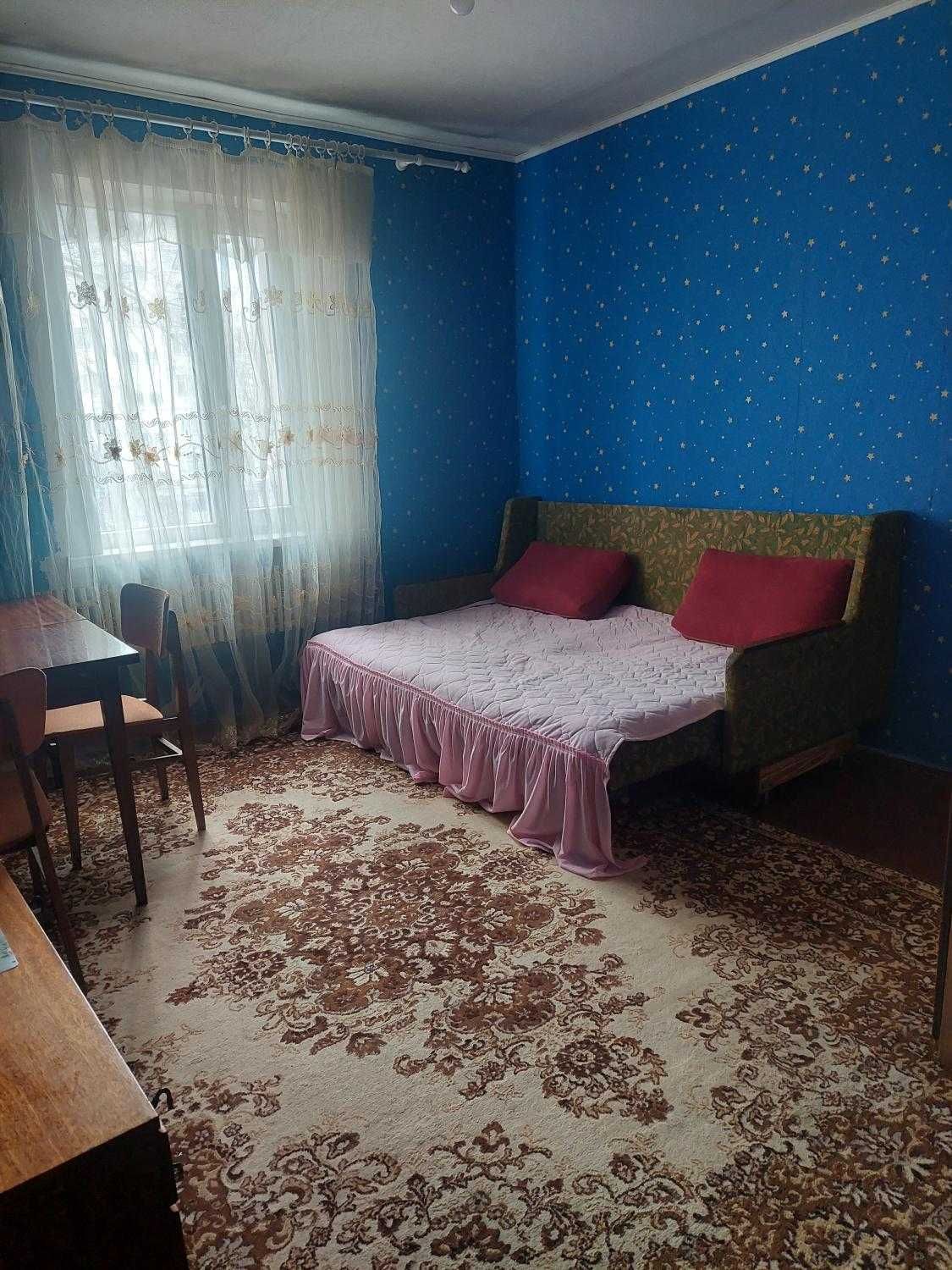 Продаж 2-кімнатна квартира, район-Половки