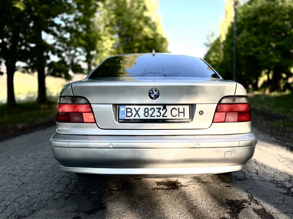 БМВ 5 e39, 1998 рік