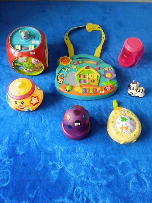 Дитяча розвиваюча музична іграшка