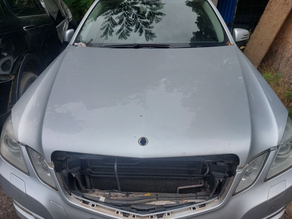 Капот Мерседес W212 дорестайлінг. Супер стан.