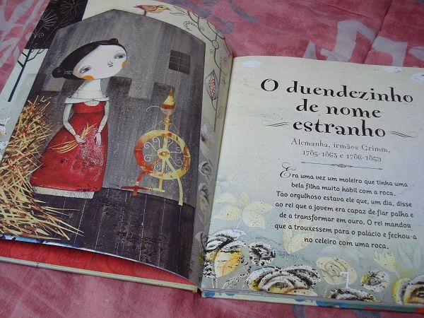 Livro "Seres Minúsculos da Floresta"