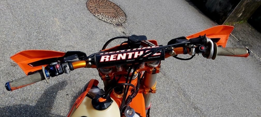 KTM 300 TPI six days 2020