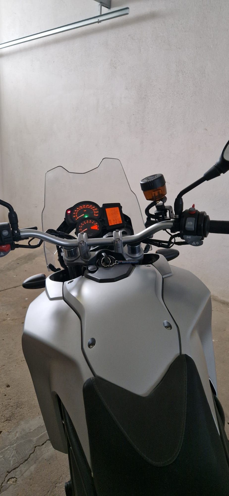 Vende-se Bmw 650 Gs motor 800cc