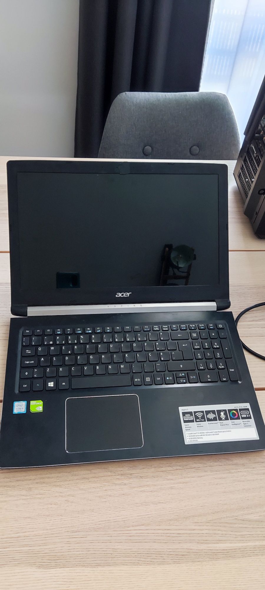 Portátil Acer inspire 5 A215
