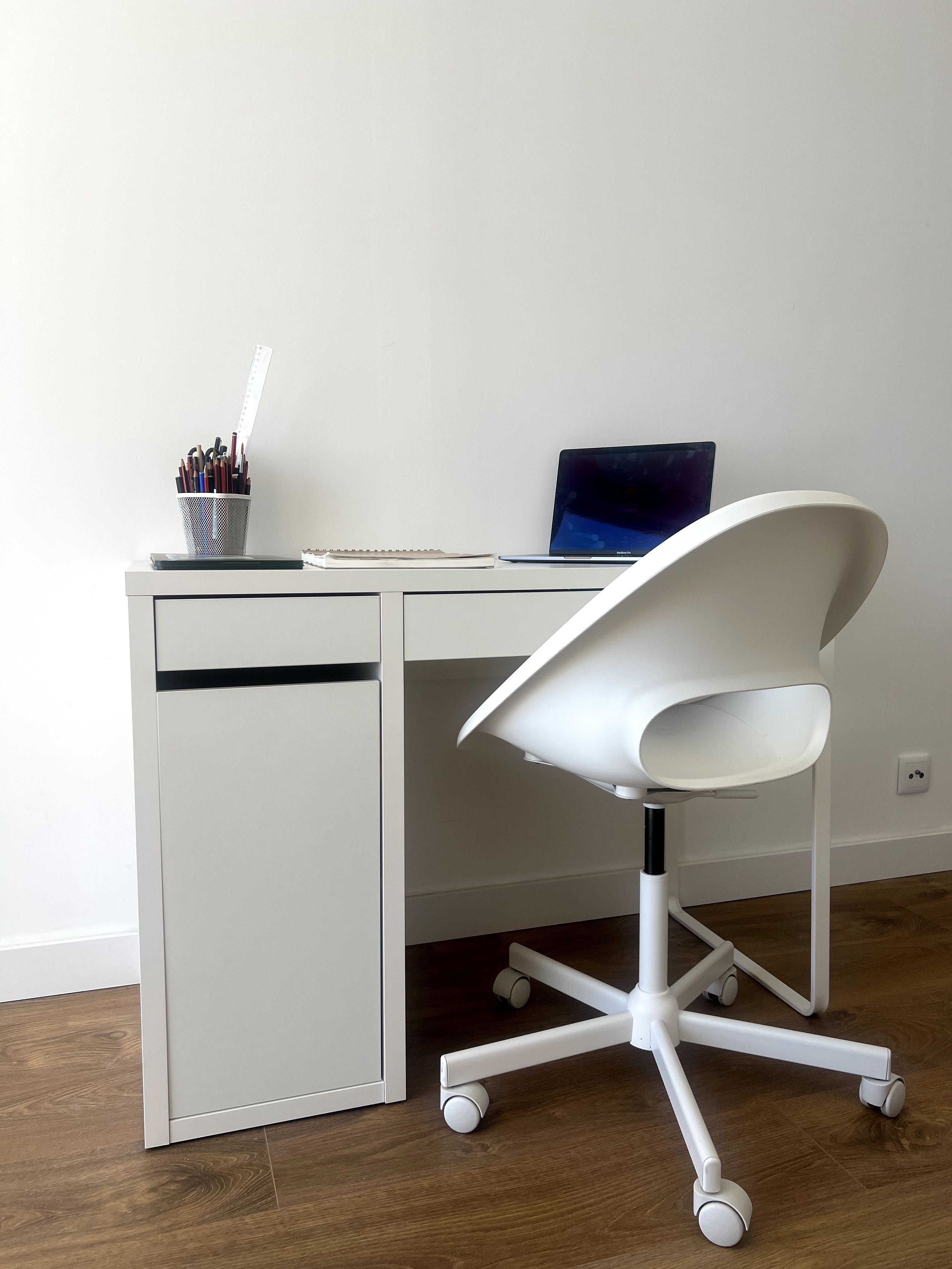 Perfect white desk and chair from  IKEA.