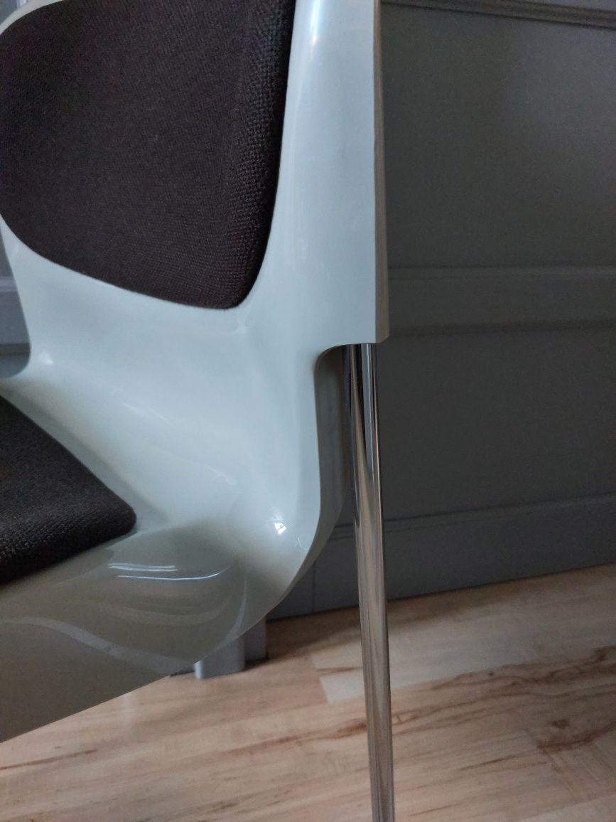 krzesło DRABERT SM400K design Gerd Lange Niemcy sygnowane tapicerowane