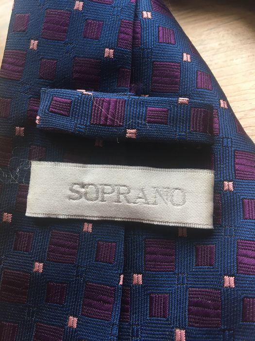 Granatowy krawat Soprano