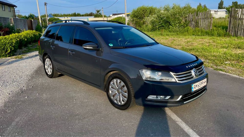 Volkswagen Passat B7 2011