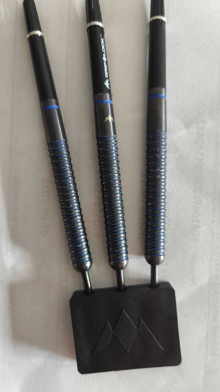 dart Lotki Mission Ritchie Edhouse 23g Black Titanium steel + gratis