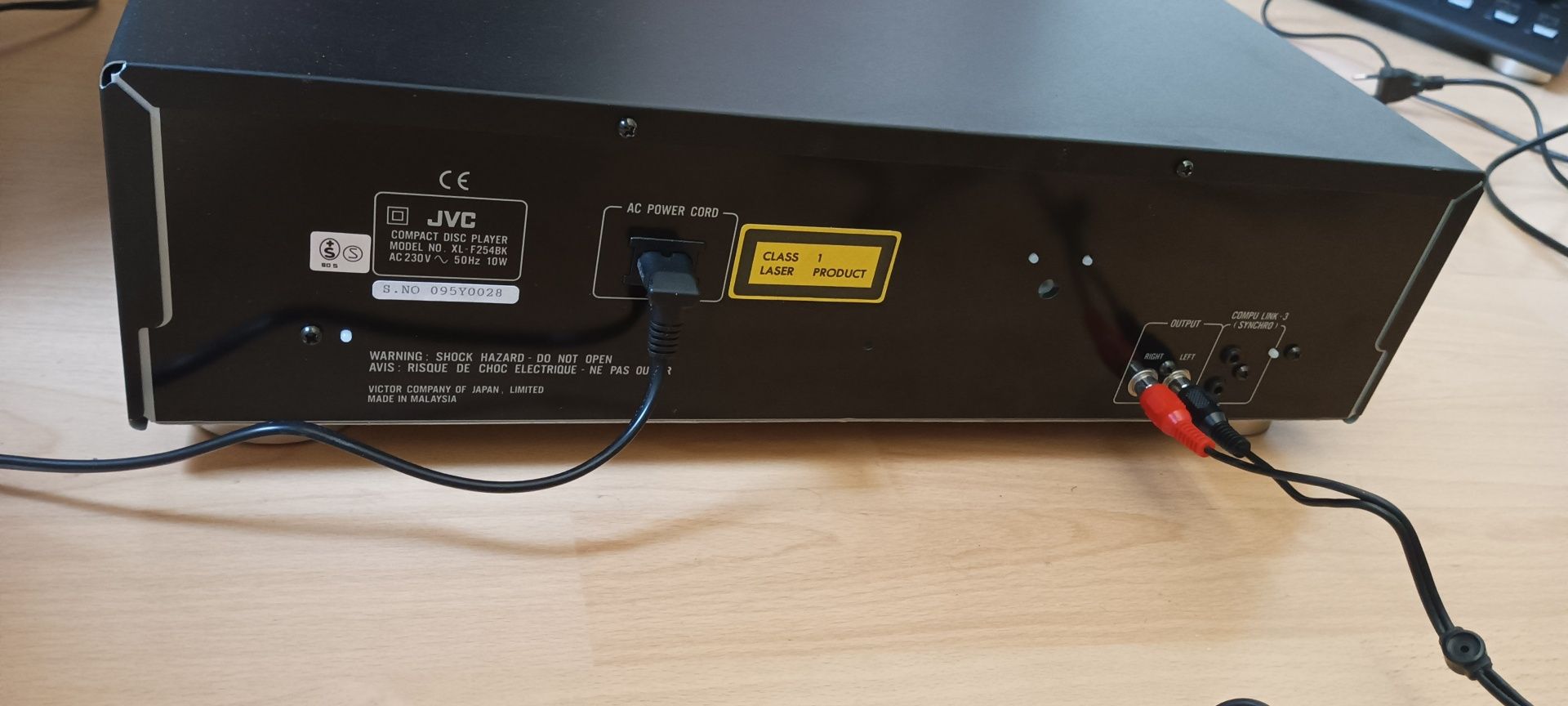 Odtwarzacz CD JVC XL-F254