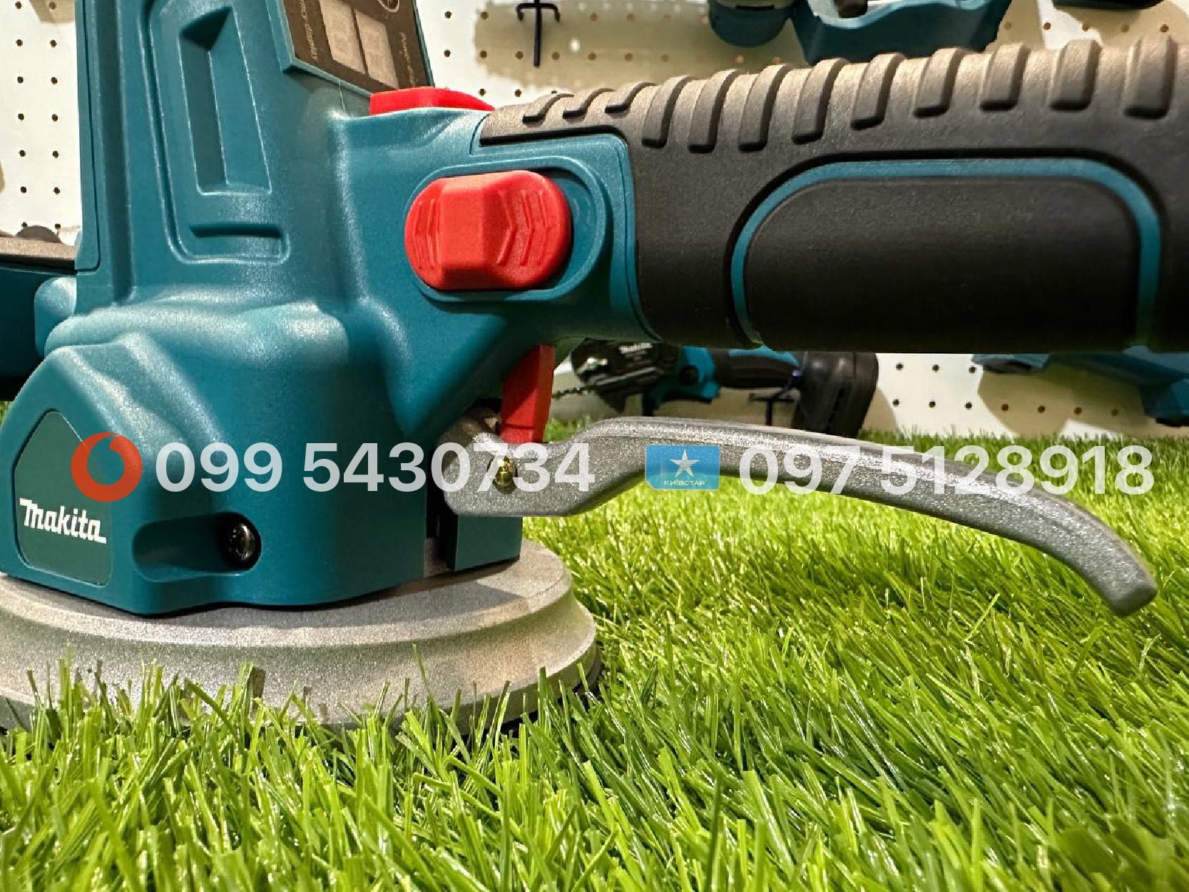 Акумуляторна присоска Makita MMC INIVERSAL 360 вібраційна каркас