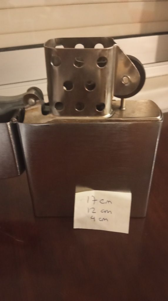 Isqueiro gigante XXL tipo zíper funcional. Entrega ou envio pelo corre