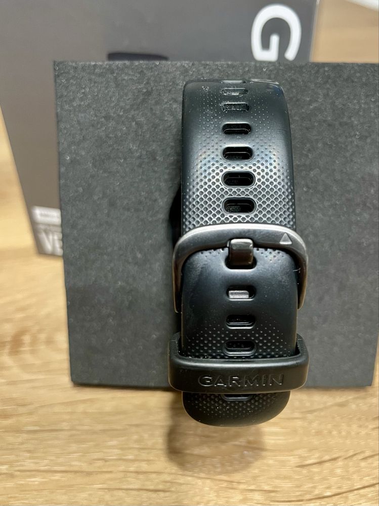 Zegarek Garmin Venu 1 Amoled