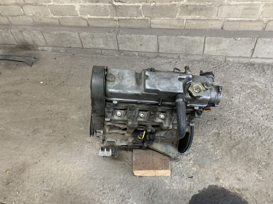 Продам двигатель 1,5 ваз 2109,2108,2110